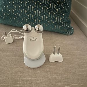 NuFACE Trinity + Trinity ELE Attachment Set (Worth $474)